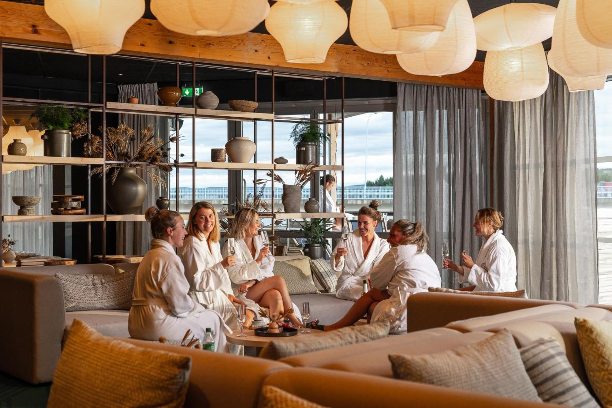 Hotell Lappland ลิคเซเล ภายนอก รูปภาพ
